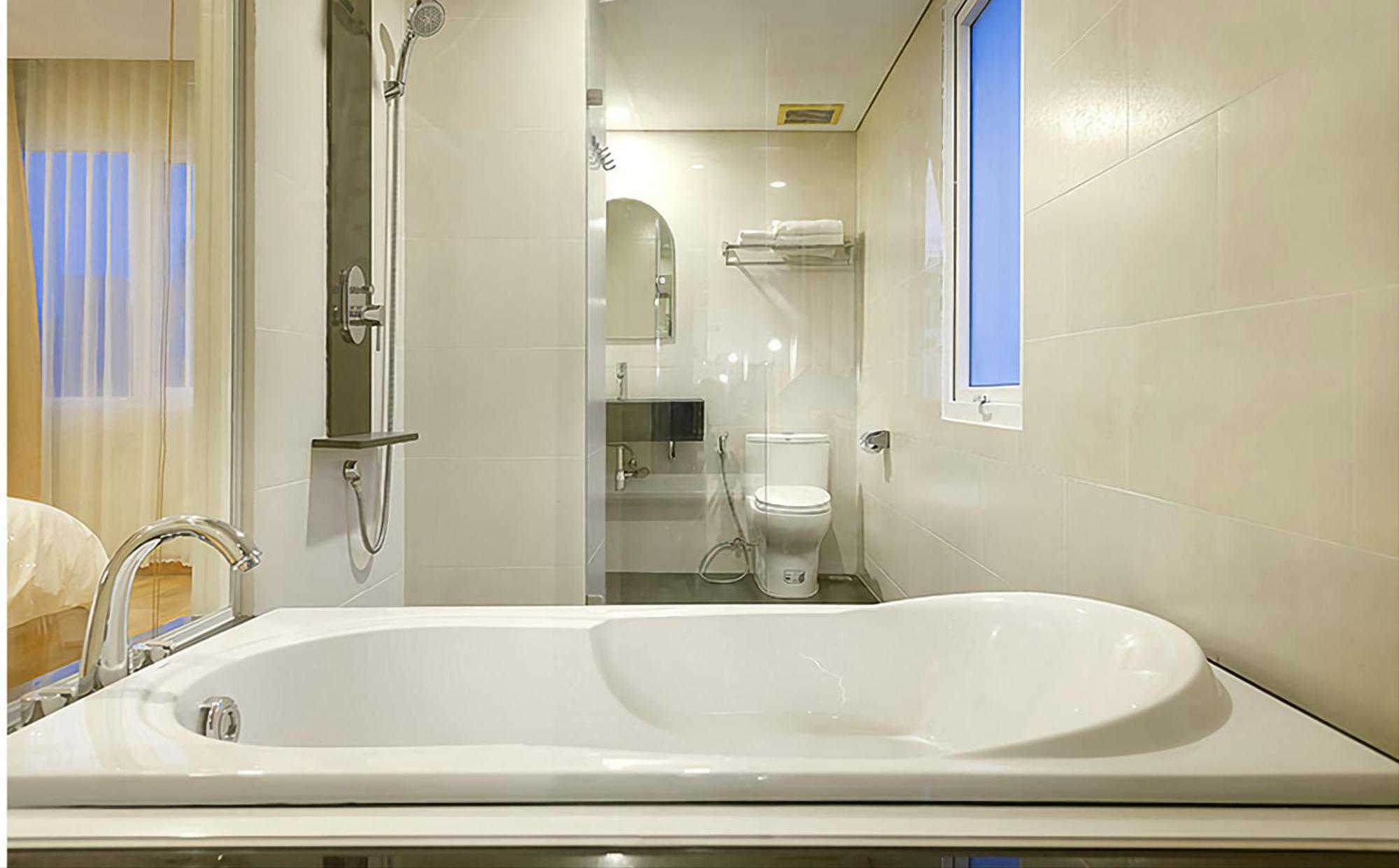 Gemini Saigon Luxury Hotel Ho Chi Minh City Exterior photo